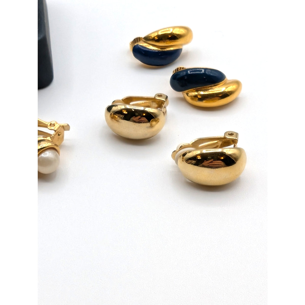 Lot of Six Pair Unsigned Vintage Gold Tone Clip On Earrings