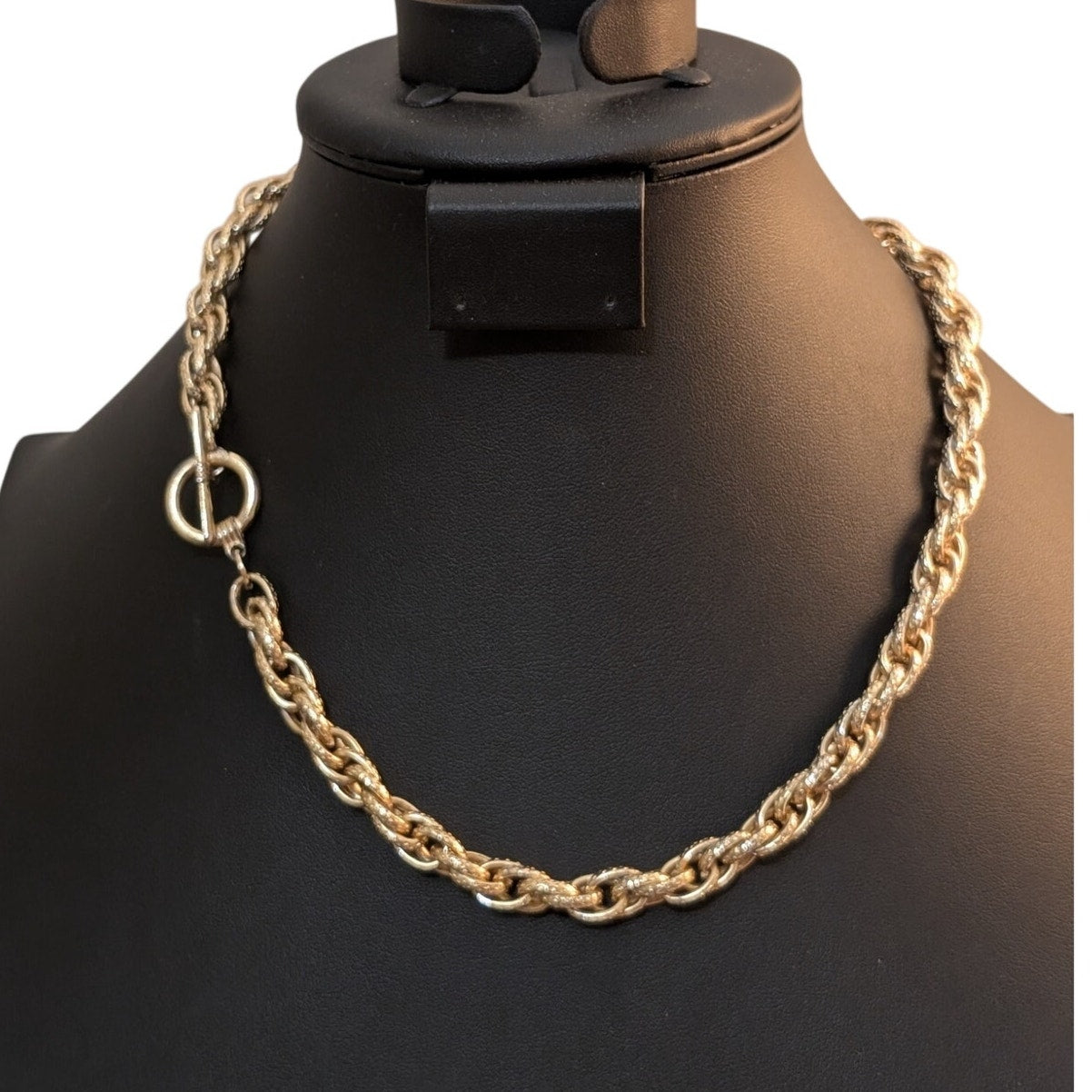 Gold Tone Textured Oval Link Necklace W/ Toggle Clasp