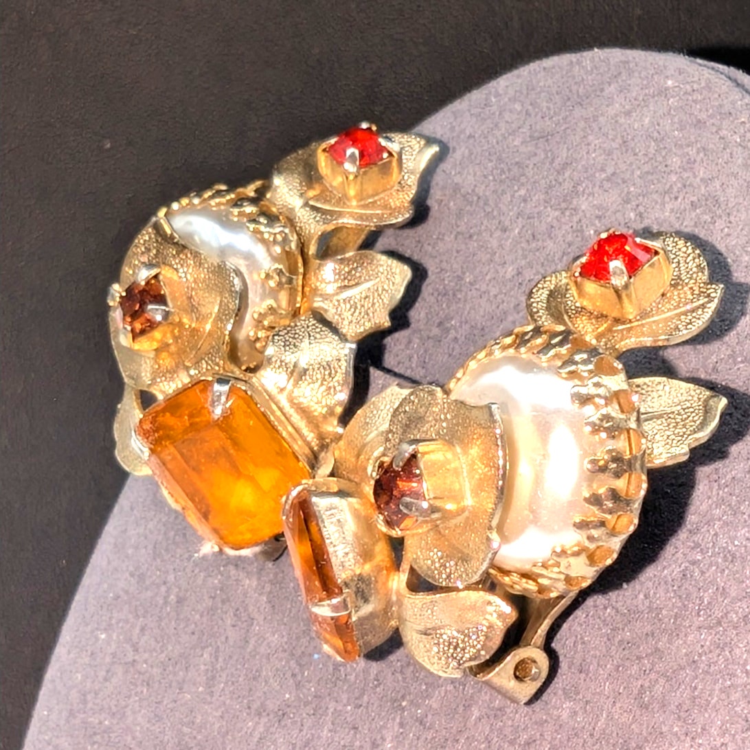 Vtg Unsigned Colors of Fall Rhinestone Faux Pearl 3D Gold Tone Clip On Earrings