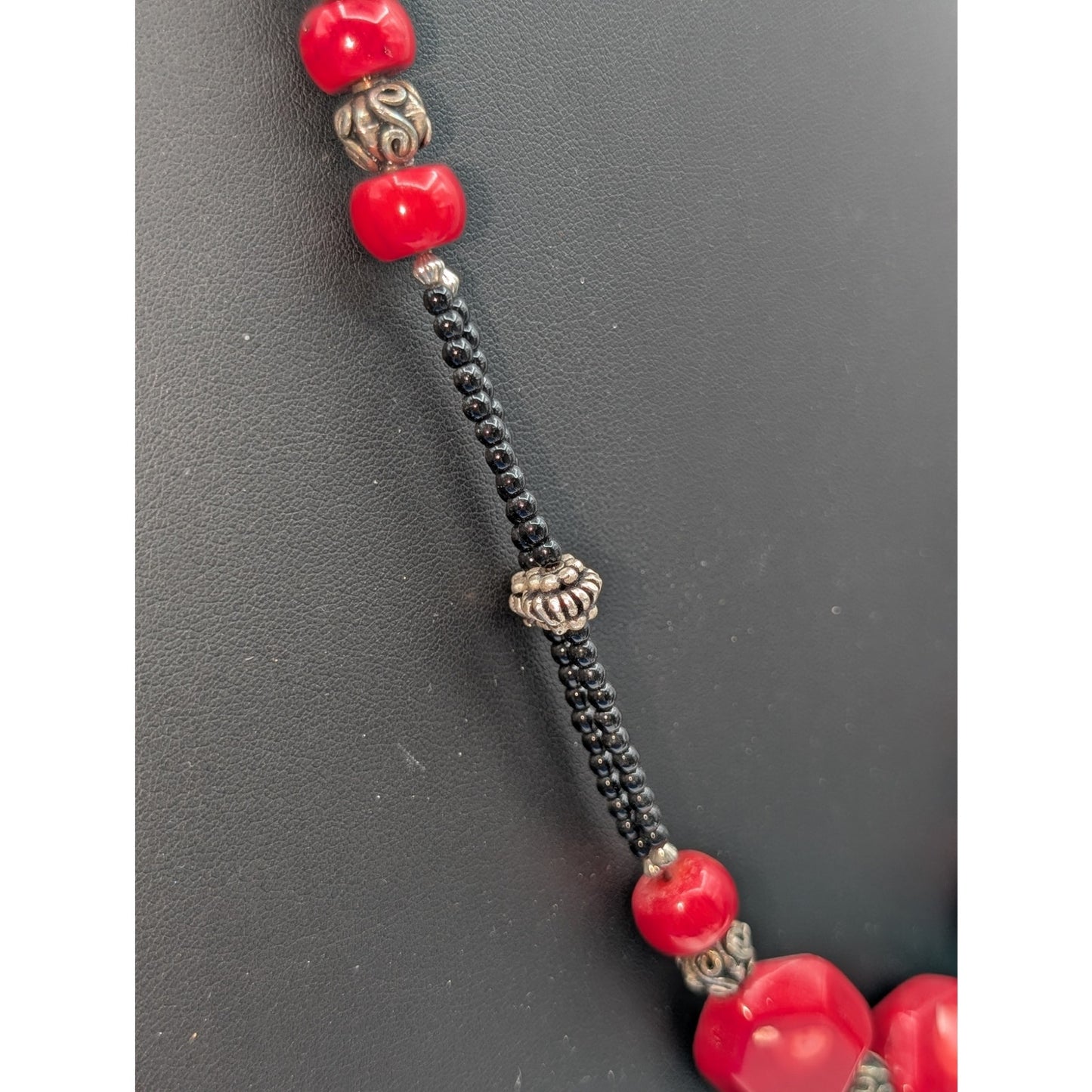 Heavy Coral Black Glass & Silver Beaded 925 Sterling Toggle Clasp 27.5" Necklace