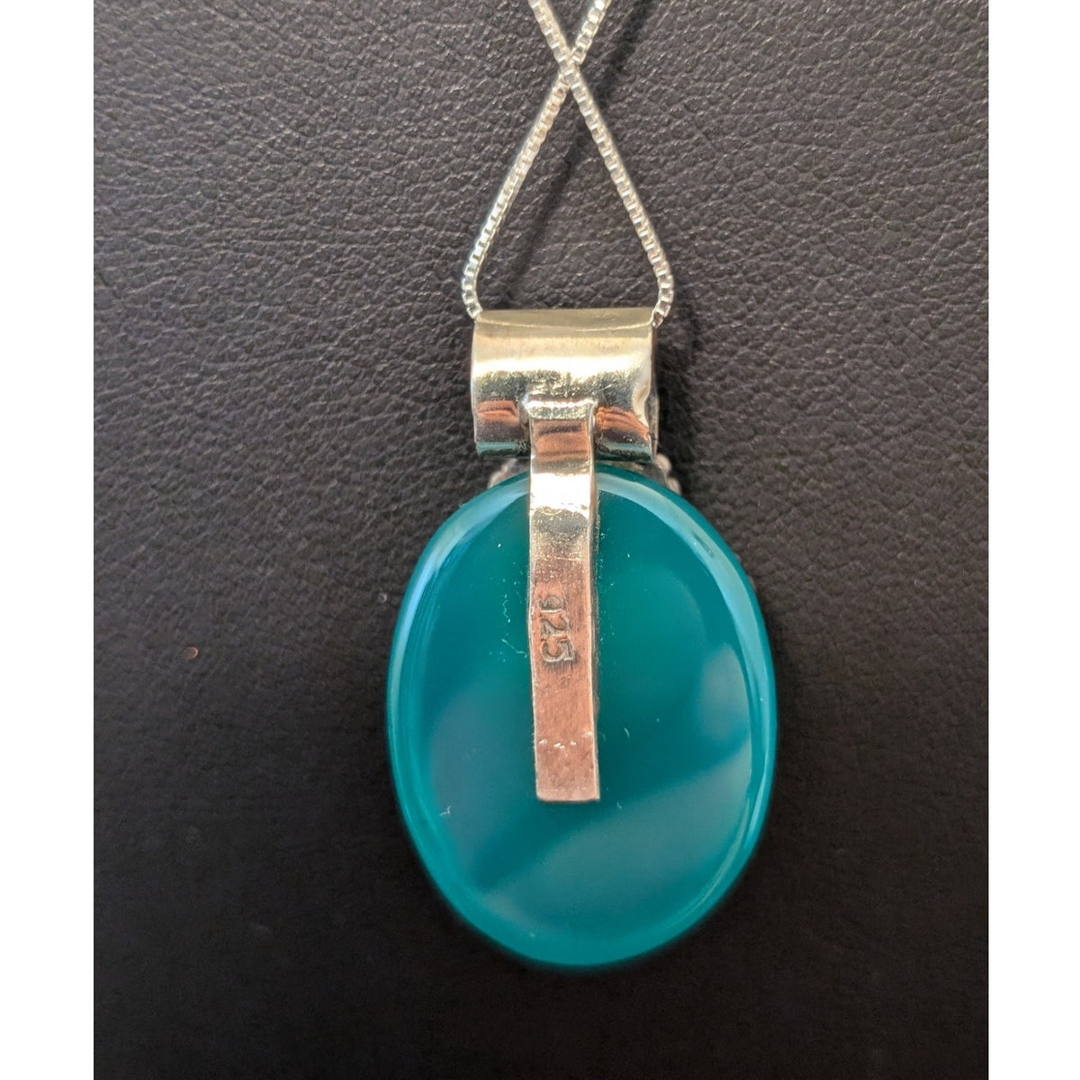 Vintage 925 Sterling Green Stone Balinese Pendant on 24" Sterling Box Chain