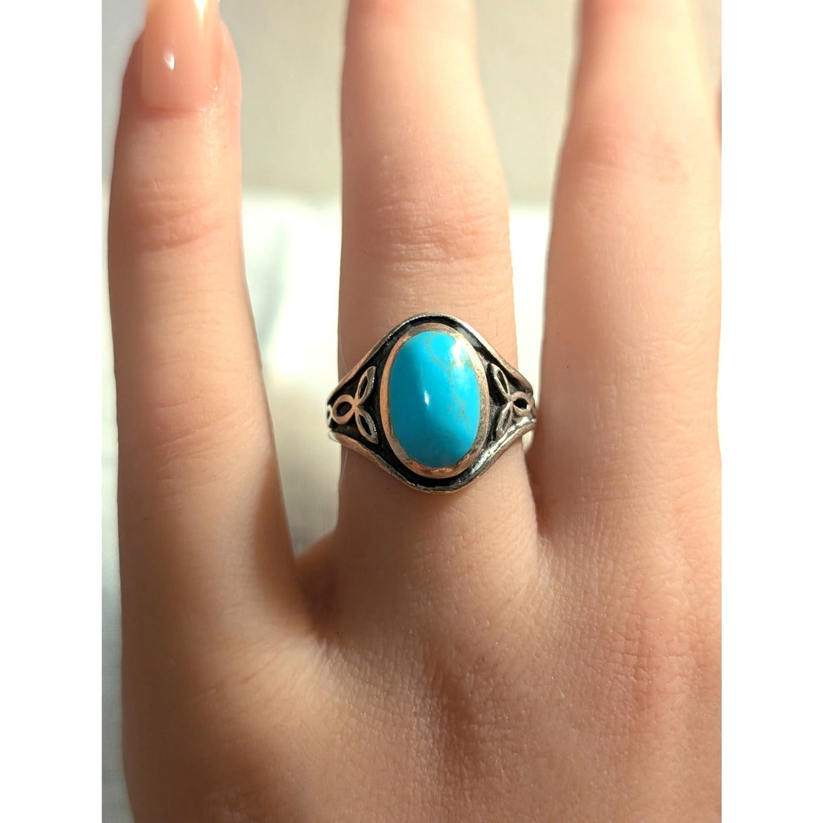 Vintage Filigree Celtic Turquoise 925 Sterling Silver Size 6.75