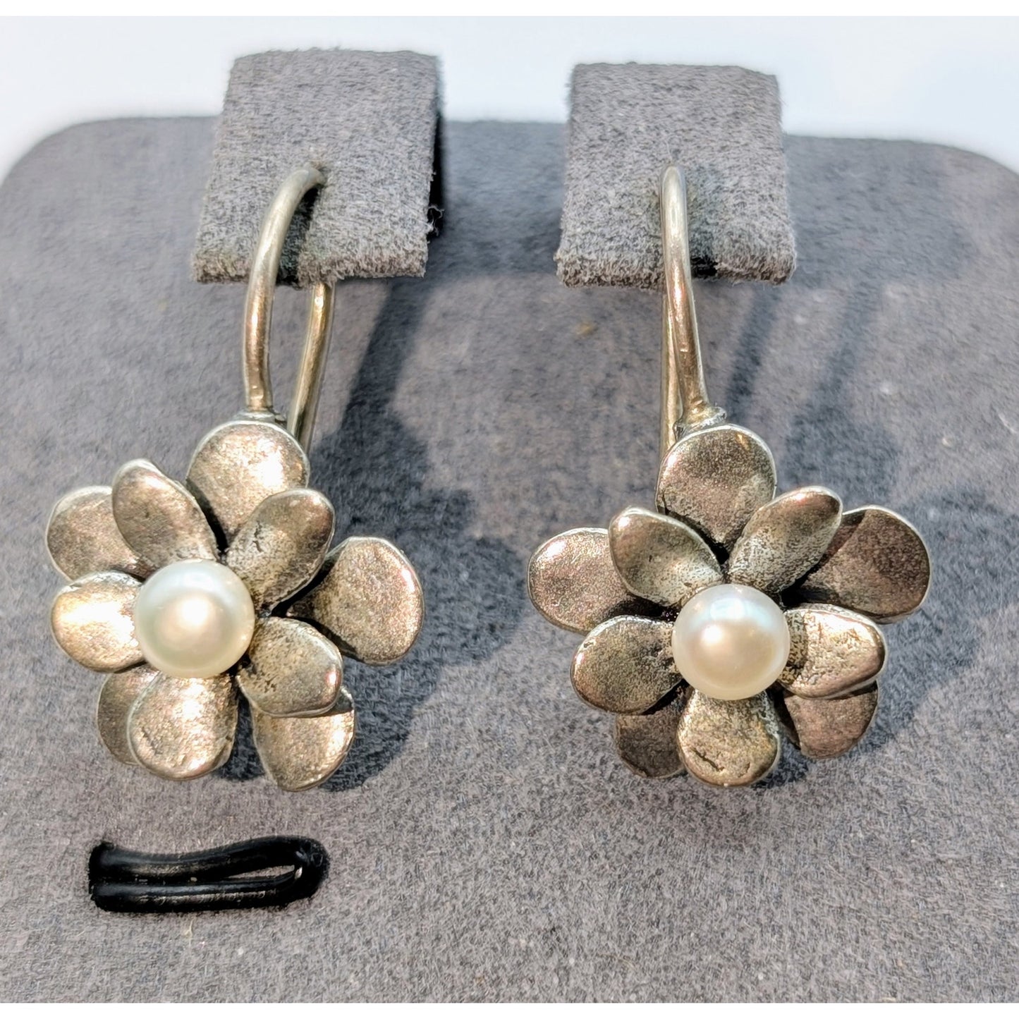 Retired Silpada 925 Sterling Love Bloom Flower Drop Pearl Earrings Israel Made