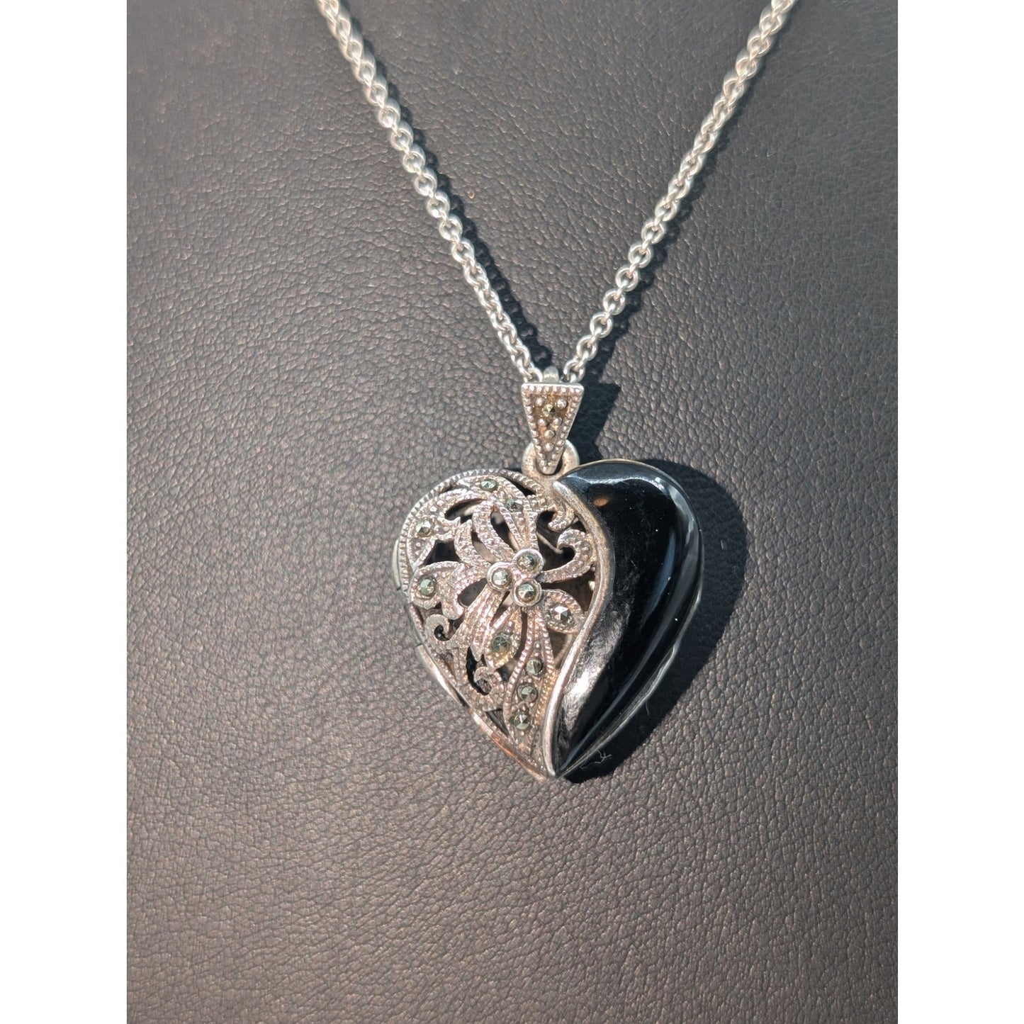 VTG 925 Sterling Marcasite Onyx Filigree Heart Locket 18" Chain Necklace 13.78g
