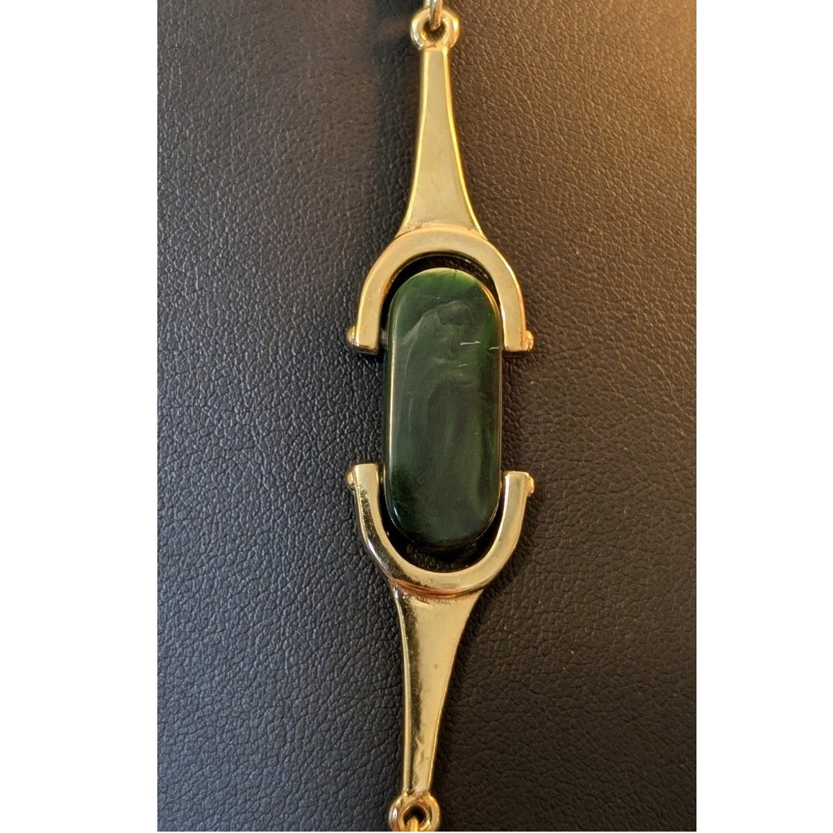 Vintage Gold Tone Chain W/ Green Acrylic Bead Articulated Station Long Necklace