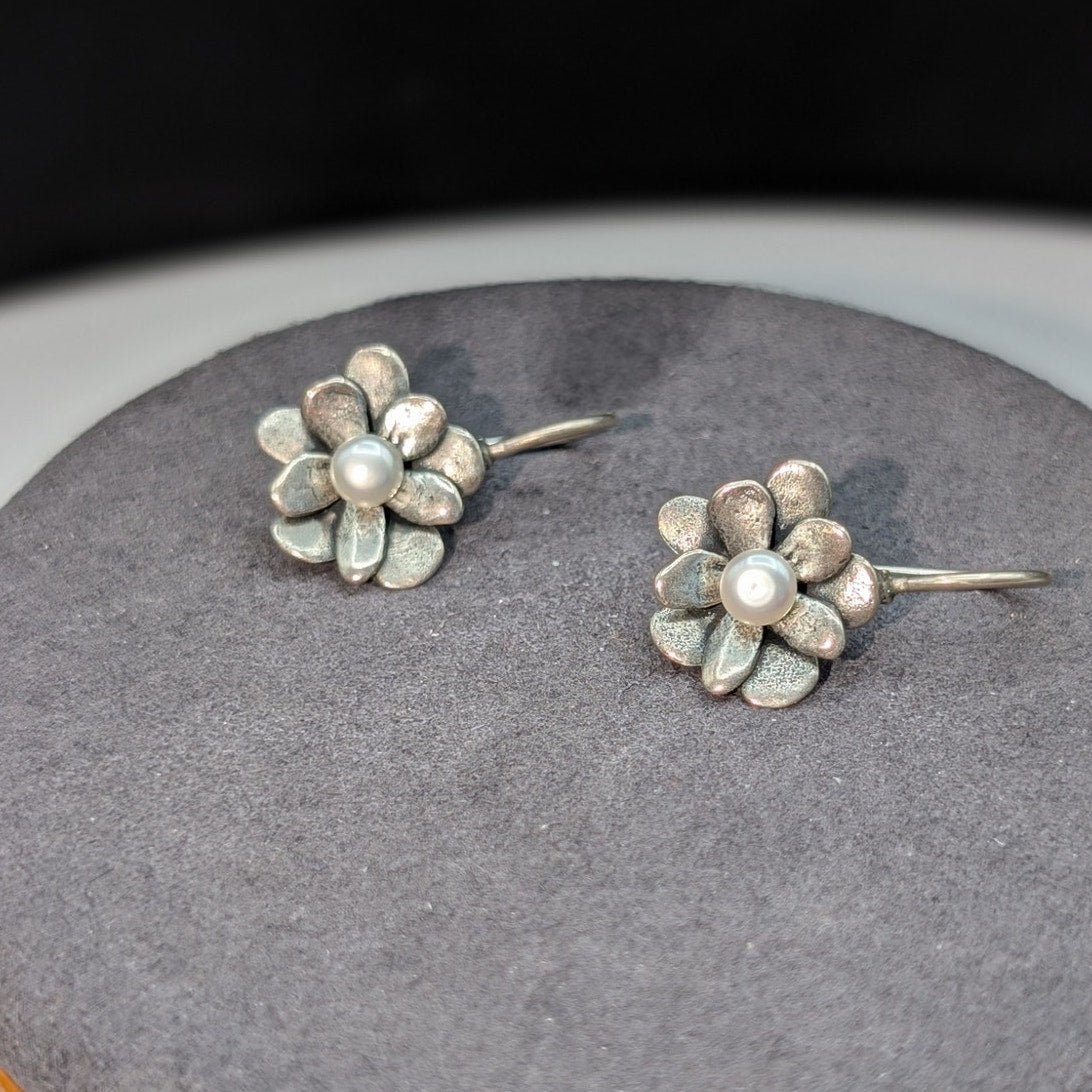 Silpada Retired 925 Sterling Silver Love Bloom Flower Drop Pearl Earrings