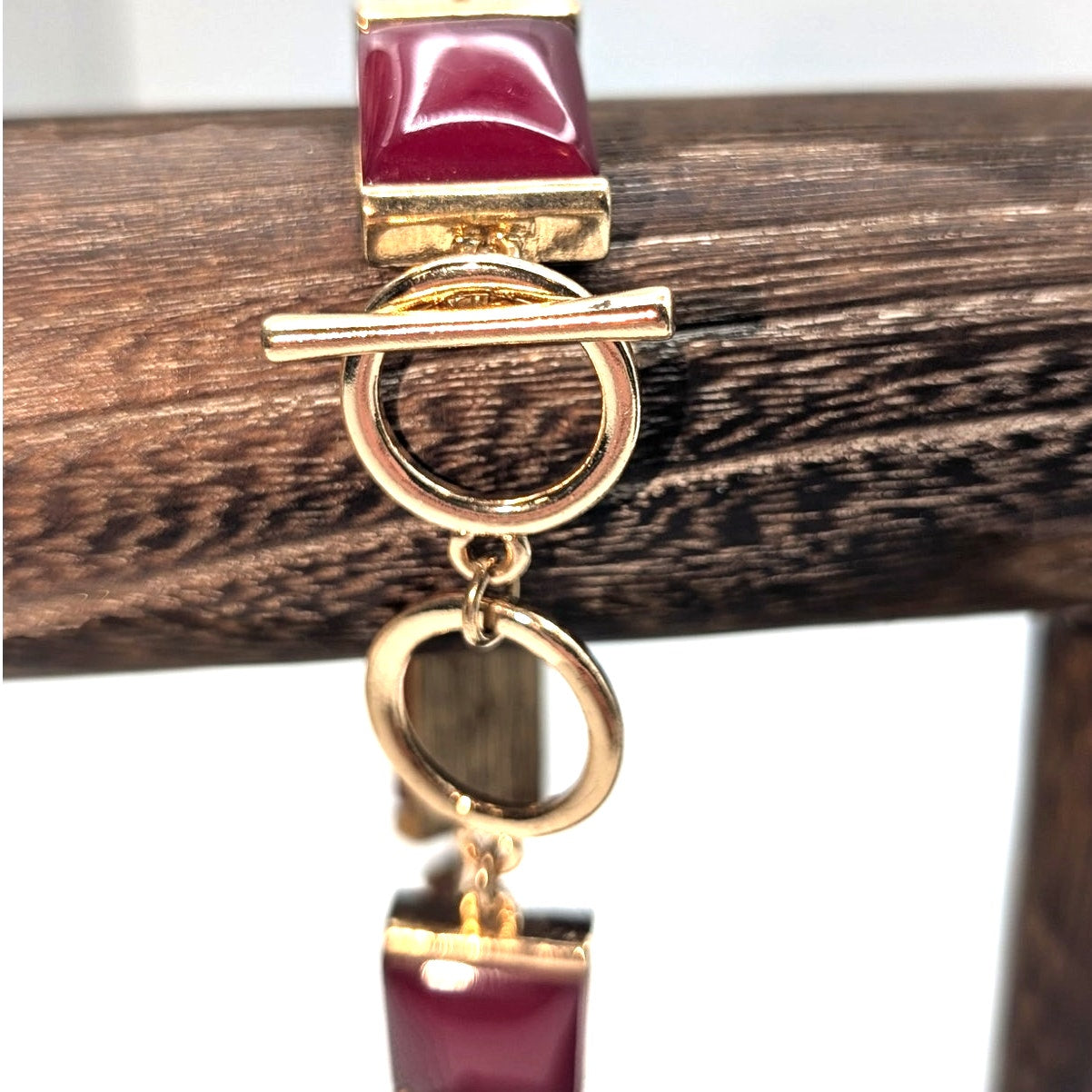 Burgundy Red Gold Tone Rectangle Cab Station Toggle Clasp Bracelet