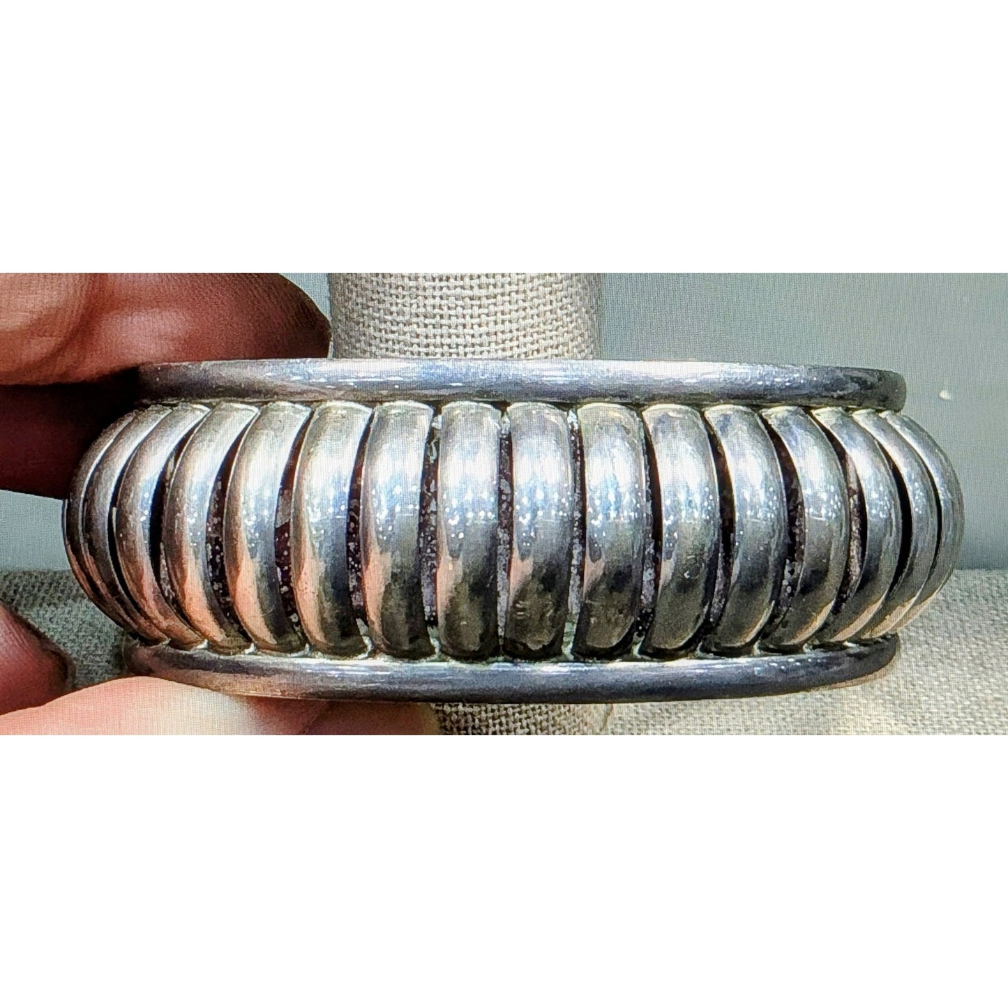 Emma Lincoln Signed 925 Sterling Silver Ridged Cuff 1-1/16" Wide Bracelet