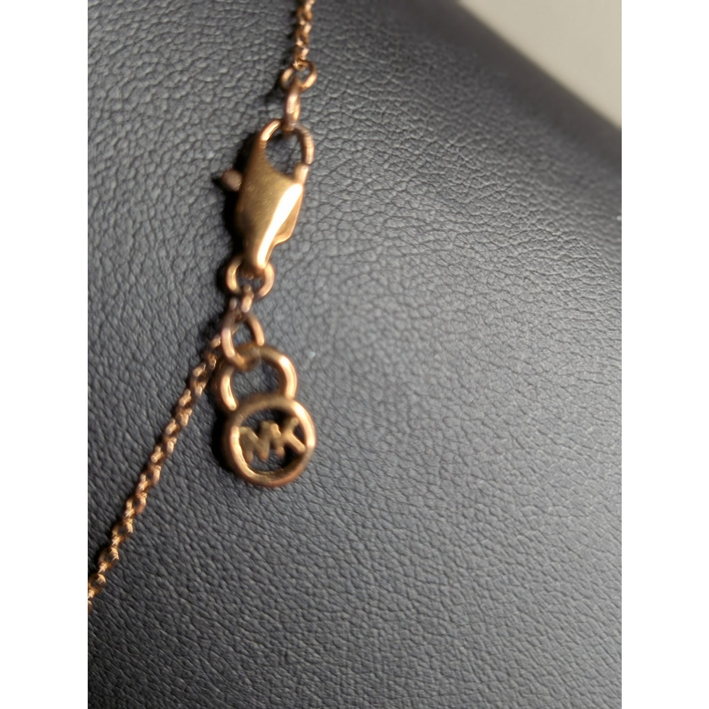 Michael Kors Rose Gold Tone Pave Disc Crystal Pendant 16"-18" Necklace