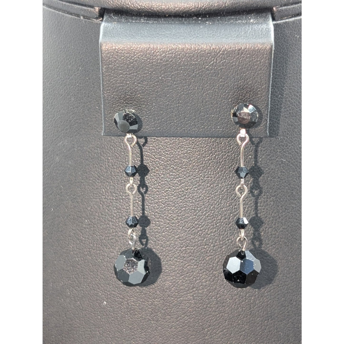 Black Crystal Gun Metal Y-Drop Chain 15"-17.5" Necklace & Matching Earring Set