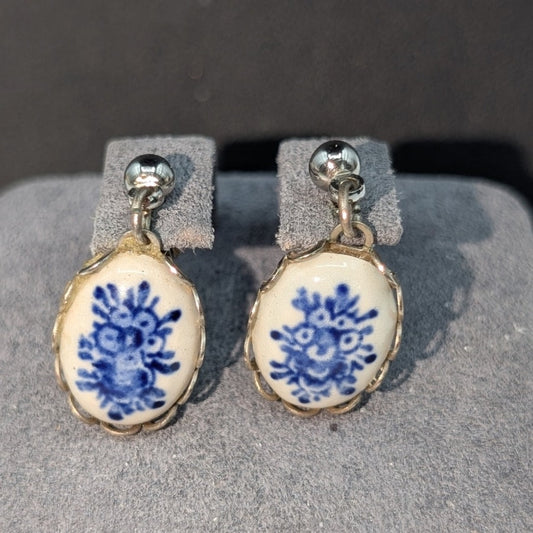 Vintage Delft Blue Floral Ceramic Dangle Silver Tone Earrings