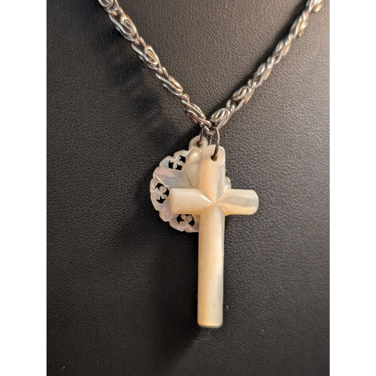Vintage MOP Carved Star Clip Earrings & Roget Chain Cross & Pendant Necklace