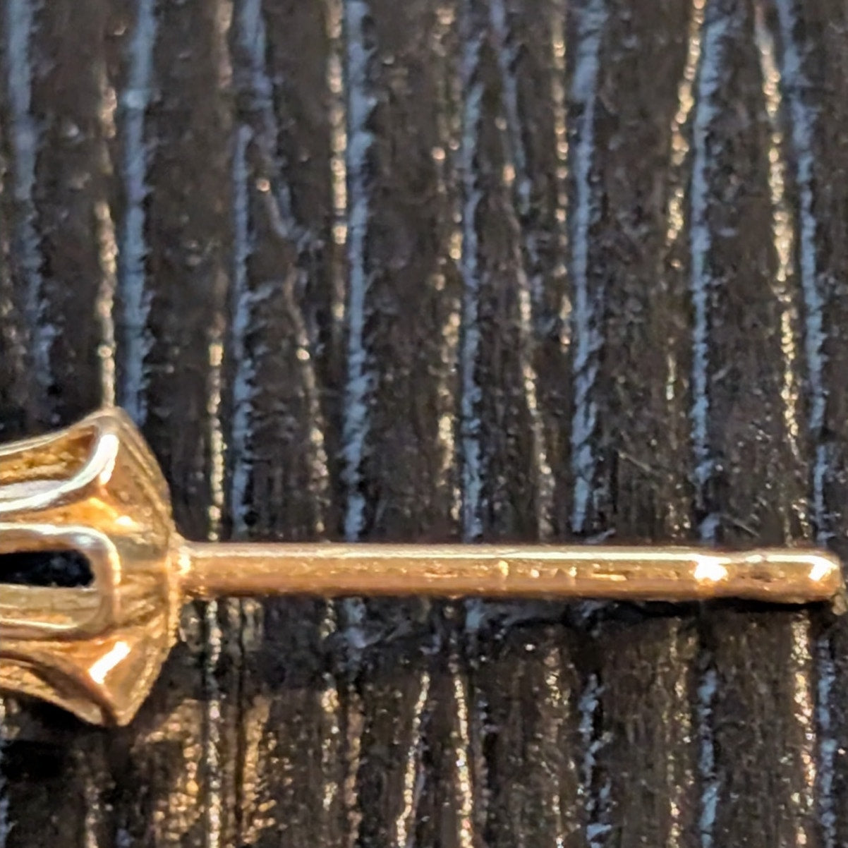 14k Vtg Tested Diamond Stud Earrings W/ Removable Purple Carved Flower Jacket