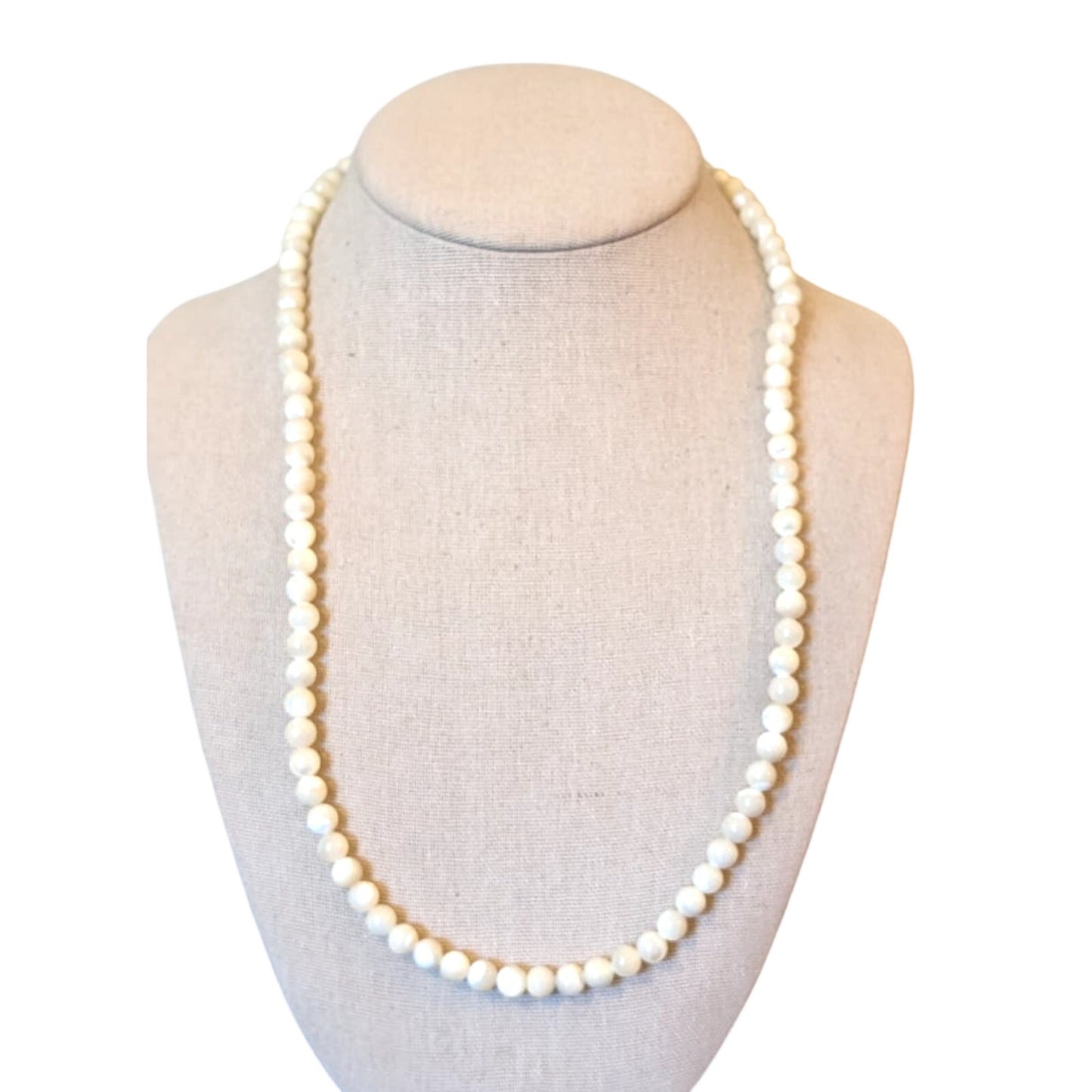 Vintage Mother of Pearl Beaded Barrel Clasp 24" Necklace