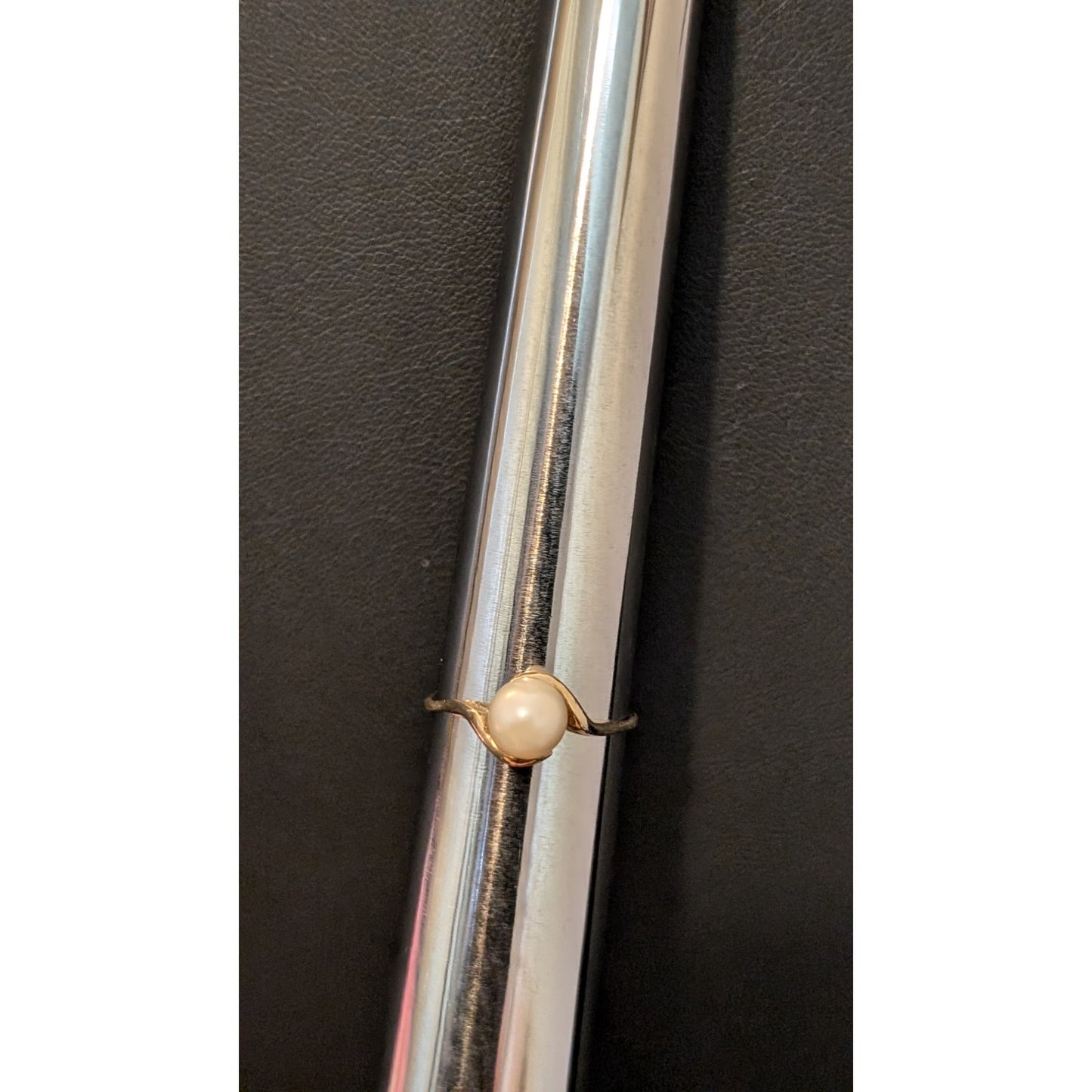 Women's 14K Yellow Gold Genuine Solitaire 6mm Pearl Ring Size 5.25