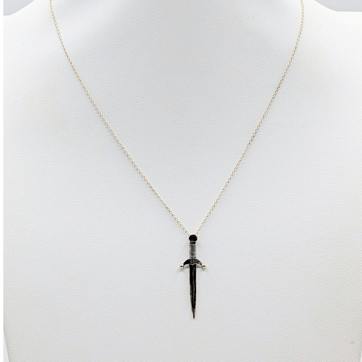 Vtg 925 Sterling Silver Stiletto Pendant Chain 16.5" Necklace