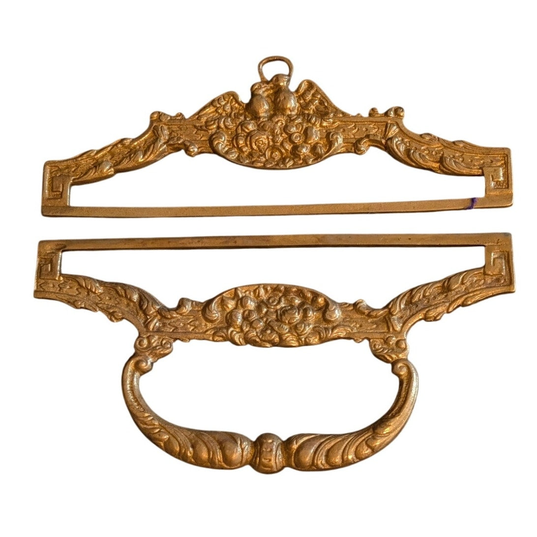 Vtg Made in Italy Ornate Brass Bell Pull End Fittings For Tapestry Wall Hanger