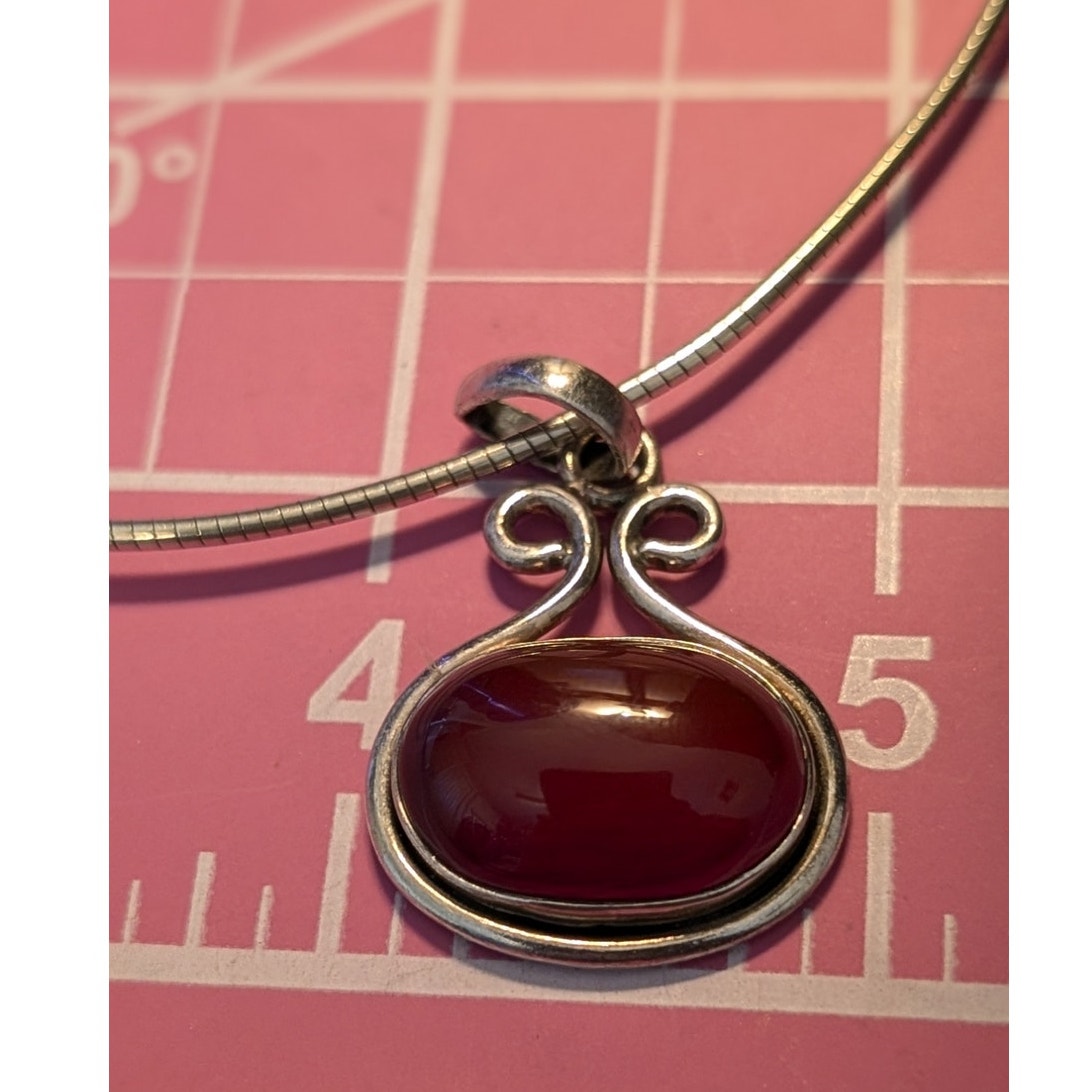 VTG Red Oval Stone Sterling Silver Pendant on 17" Sterling 1.5mm Cord Necklace