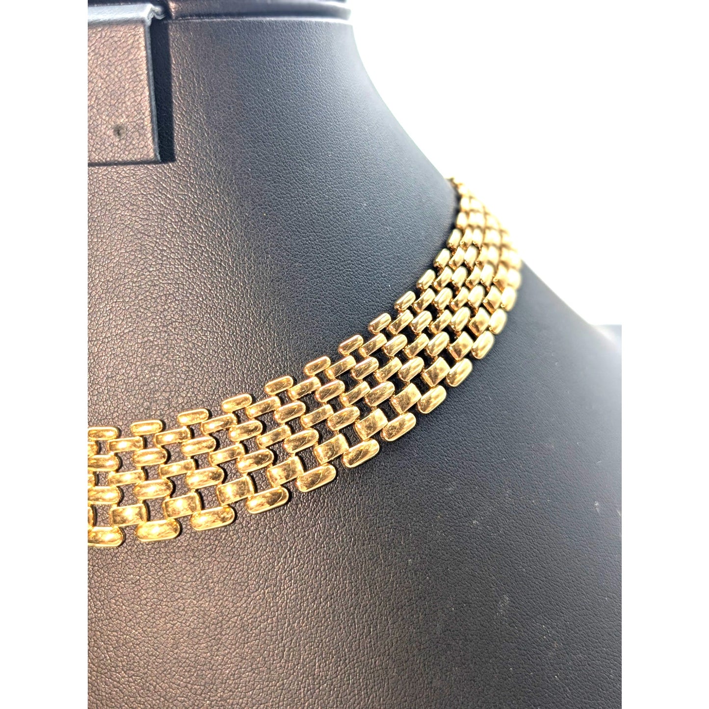 Vintage Gold Tone 3/4" Wide Basket Weave Chain Collar Necklace