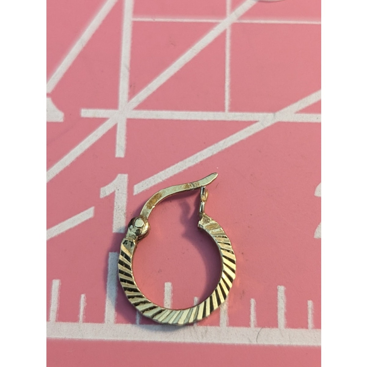925 Sterling Silver Vermeil Textured Snap Down 1/2" Hoop Earrings