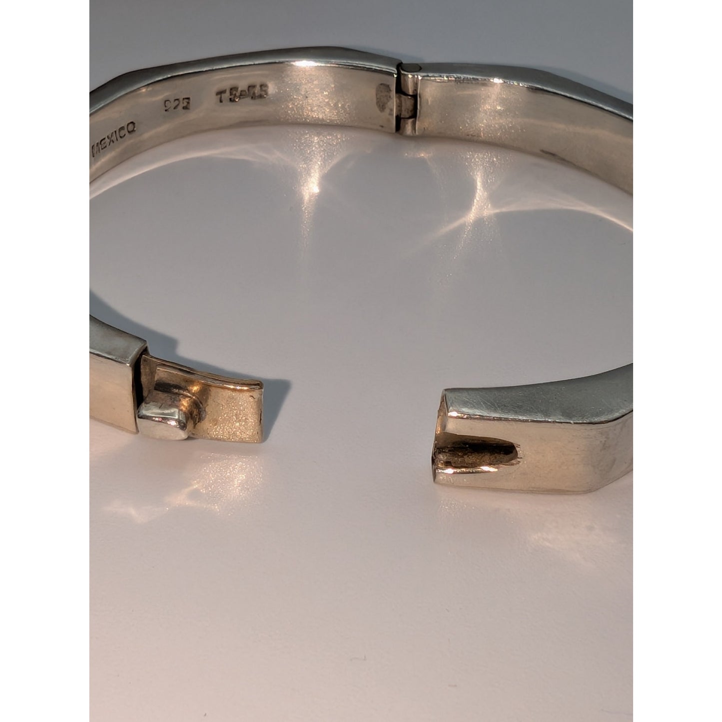 Vintage Taxco Octagon 925 Sterling Silver Hinged Bangle Bracelet 35.51g