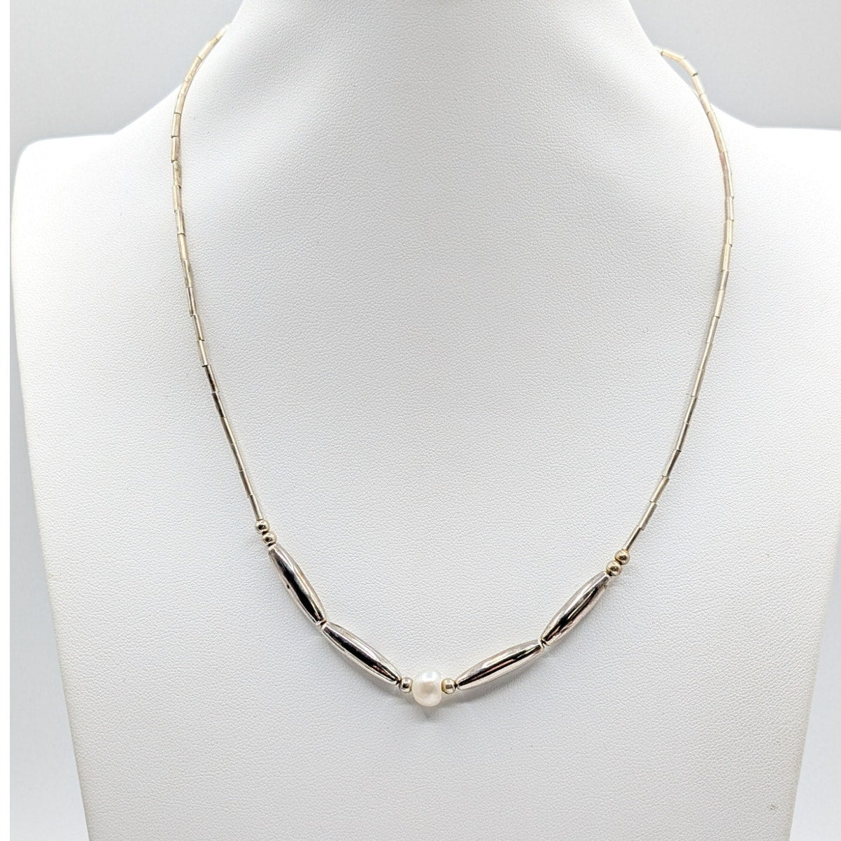 Liquid Silver Beaded Center Pearl 18" Necklace
