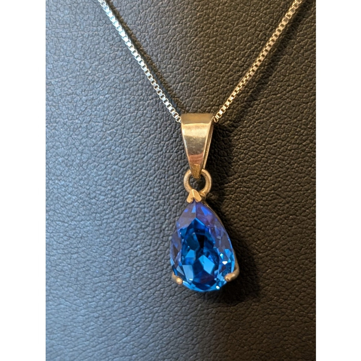 Blue Crystal Teardrop 925 Sterling Silver Pendant & 18" Box Chain Necklace