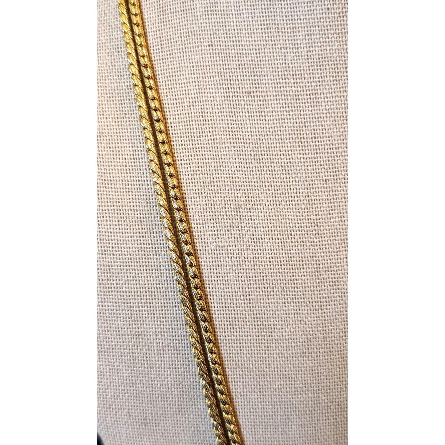 Vintage 54" Long Textured Gold Tone Chain W/ Spring Ring Clasp