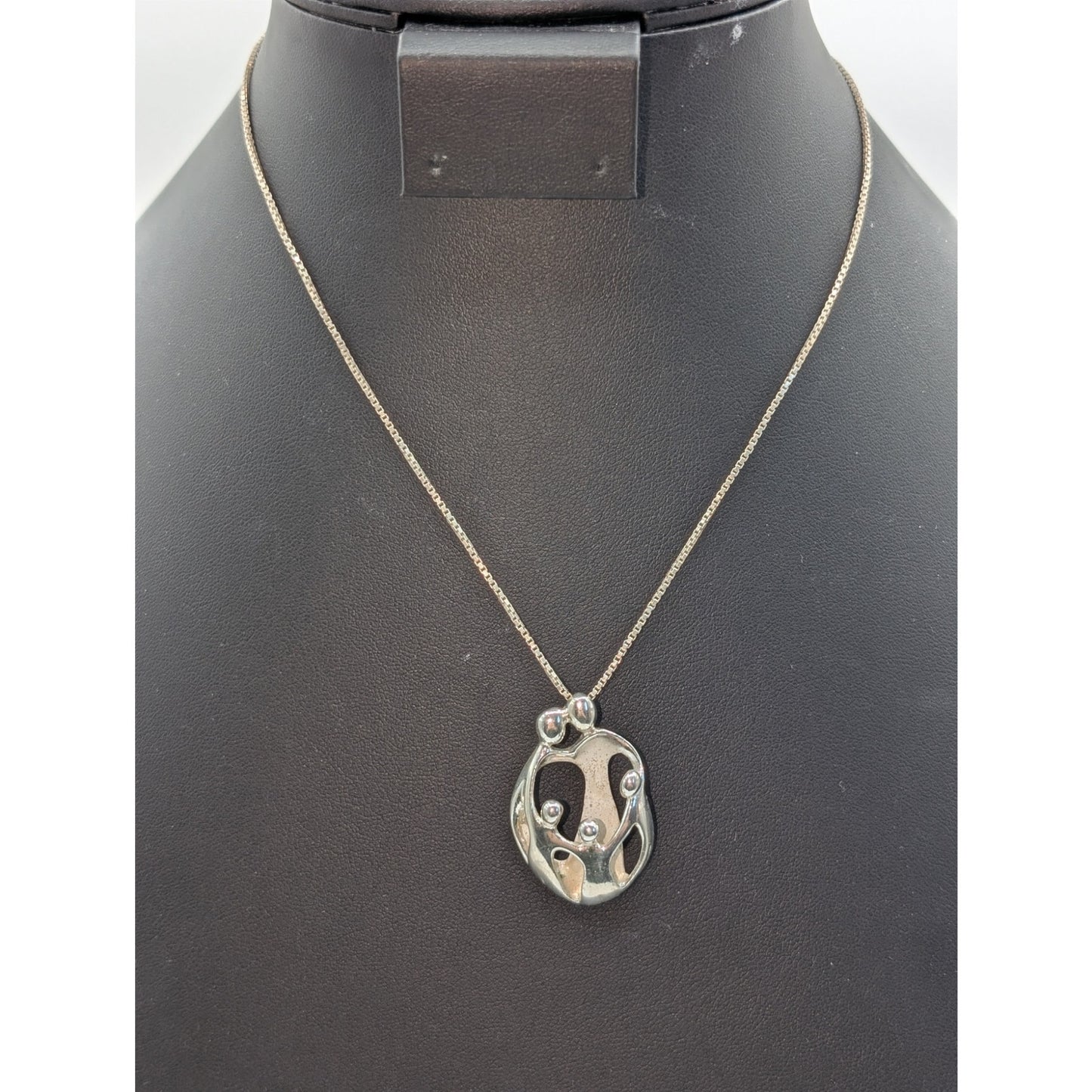 VTG Carlisle Co 925 Sterling Silver Love Family of 5 Pendant 16" Chain Necklace