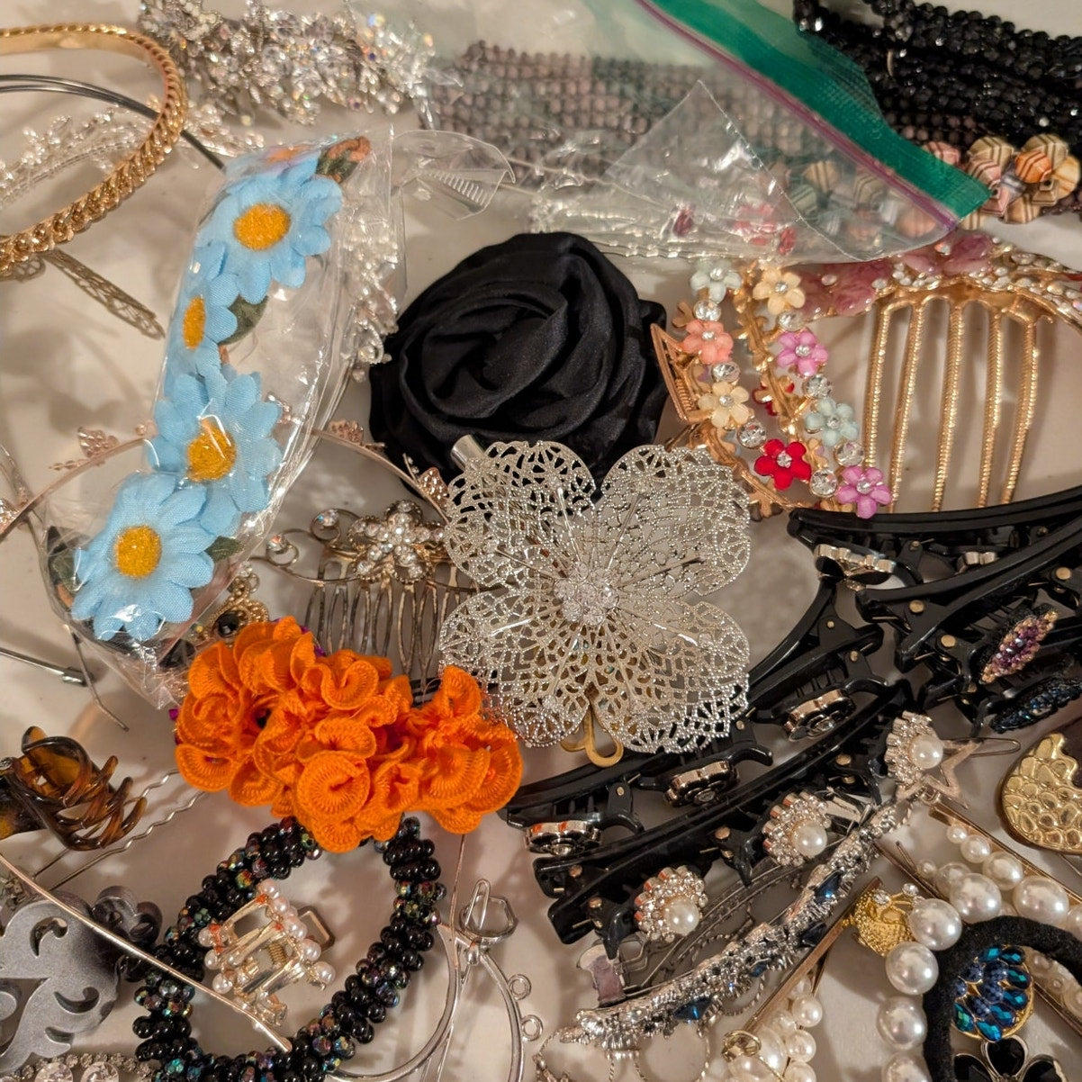 Large Lot of Hair Accessories
