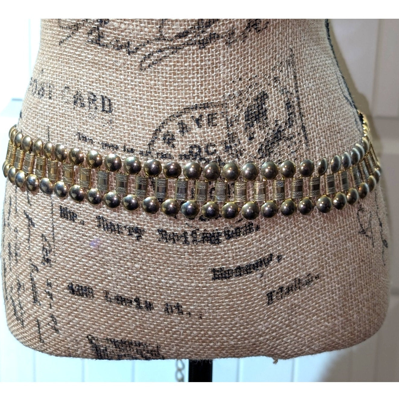 Vintage 1960s 1.5" Wide Gold Tone Etched Coin Dangle Belt 27"-51"