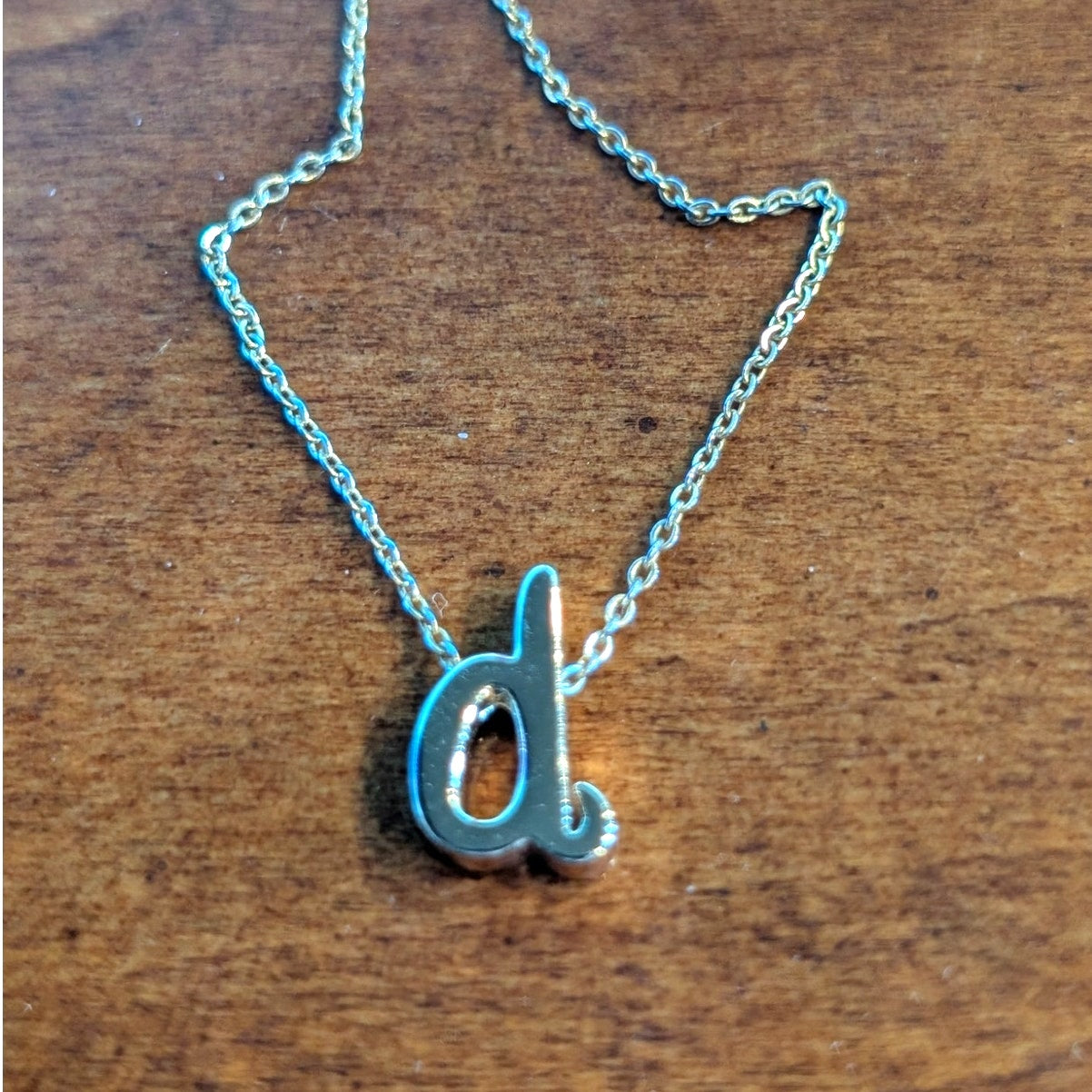 Lower Case 'b' or 'd' Initial Pendant Gold Tone 16" Necklace