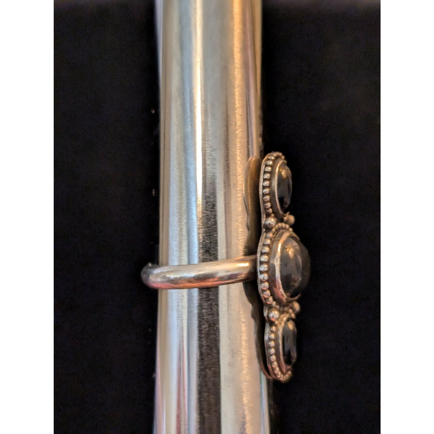 Vintage Signed Navajo 925 Sterling Silver Three Black Onyx Stone Ring Size 9.25