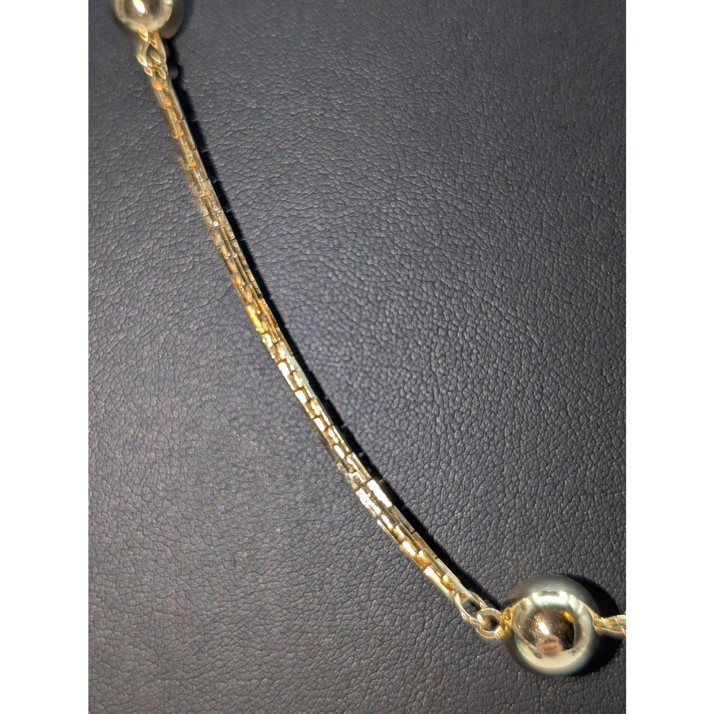 VTG 70s Avon Shiny Gold Rectangle Link Gold Tone Graduated Ball Bead Necklace