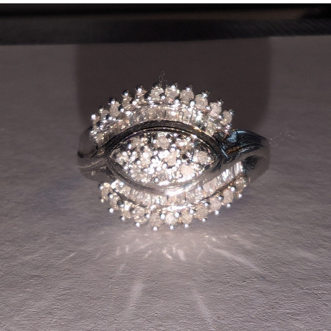 925 Sterling Silver Baguette & Round Diamond Ring Size 7