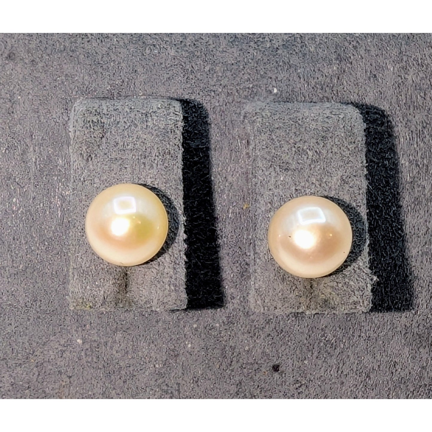 Marked 14K Gold Post Cultured Pearl 6mm Stud Earrings