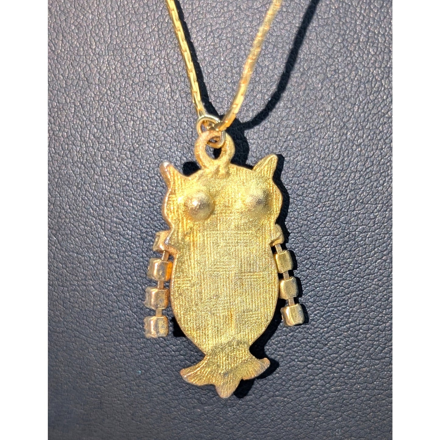 Vintage Gold Tone Articulated Rhinestone Arms Owl 23" Chain Necklace