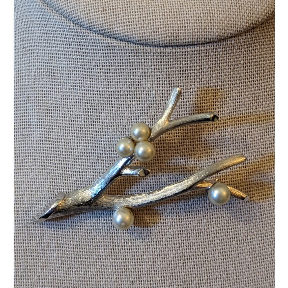 Trifari Signed (Crown Over 'T') Silver Tone Faux Pearl Branch Brooch Rare Find