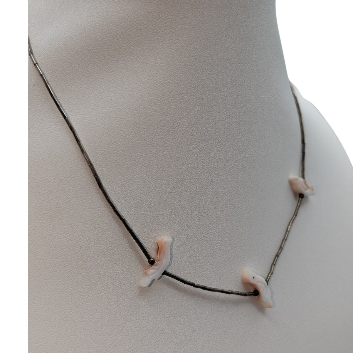 Vtg Liquid Silver Three Carved Bird Fetish 15.5" Choker Barrel Clasp Necklace