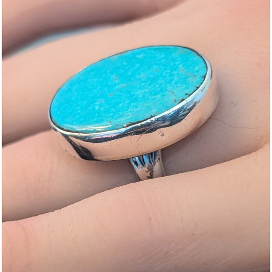 Vintage Navajo Sterling Signed GG Oval Genuine Turquoise 10g Ring Size 5.25