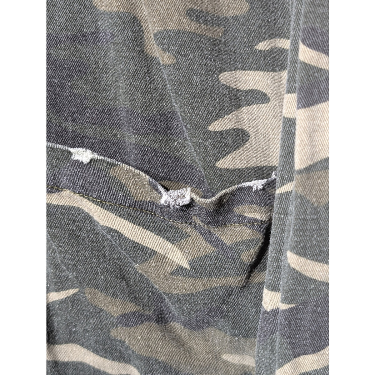 Mystree Shabby Chic Camo Velvet Trim Distressed Button Front Jacket Sz S
