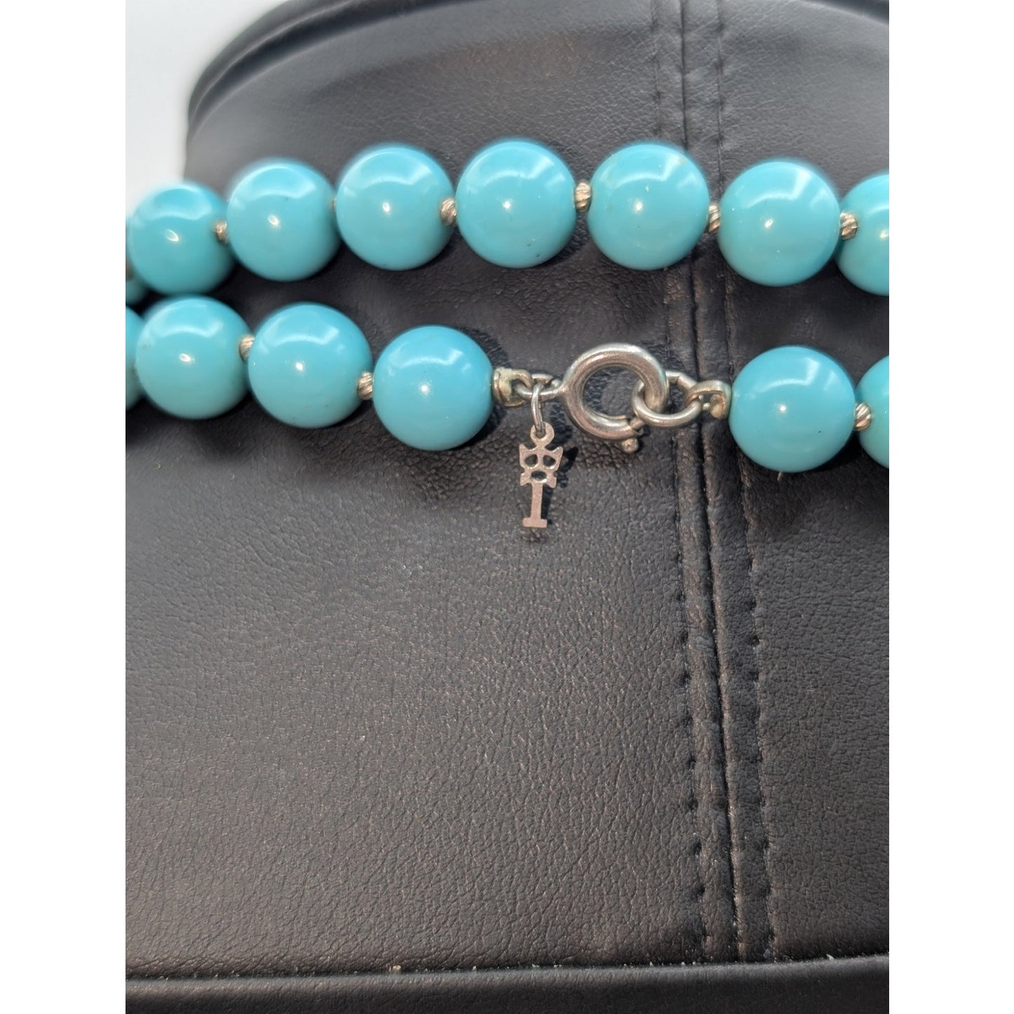 VTG Crown Trifari 10mm Turquoise Color Acrylic & Silver Tone Beaded 60" Necklace