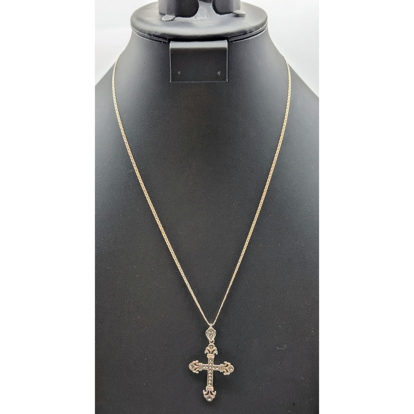Sterling Silver Marcasite Art Deco Cross on 925 Sterling 21.5" Chain Necklace