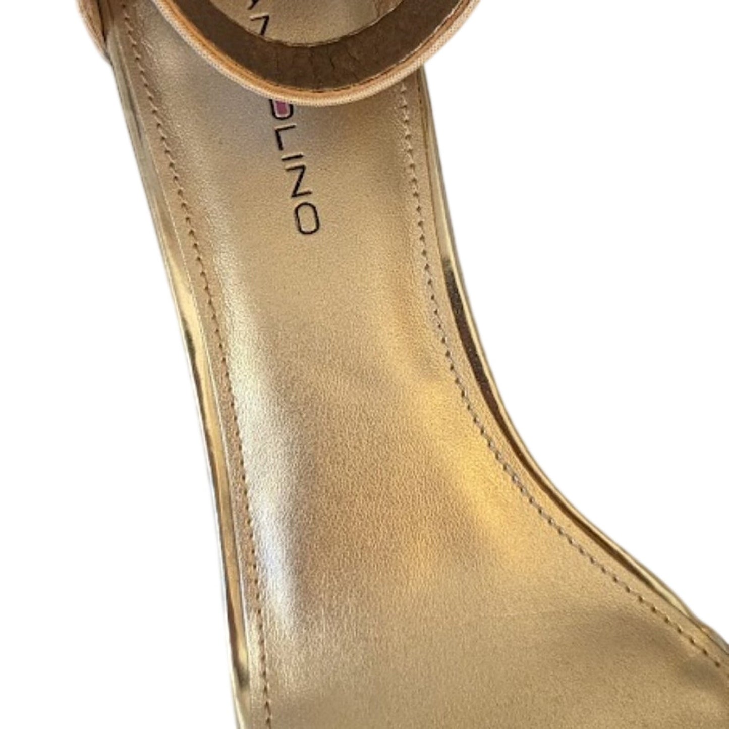 Bandolino Metallic Cream Buckle Chunky Heel Ankle Strap Sandal Size 8M