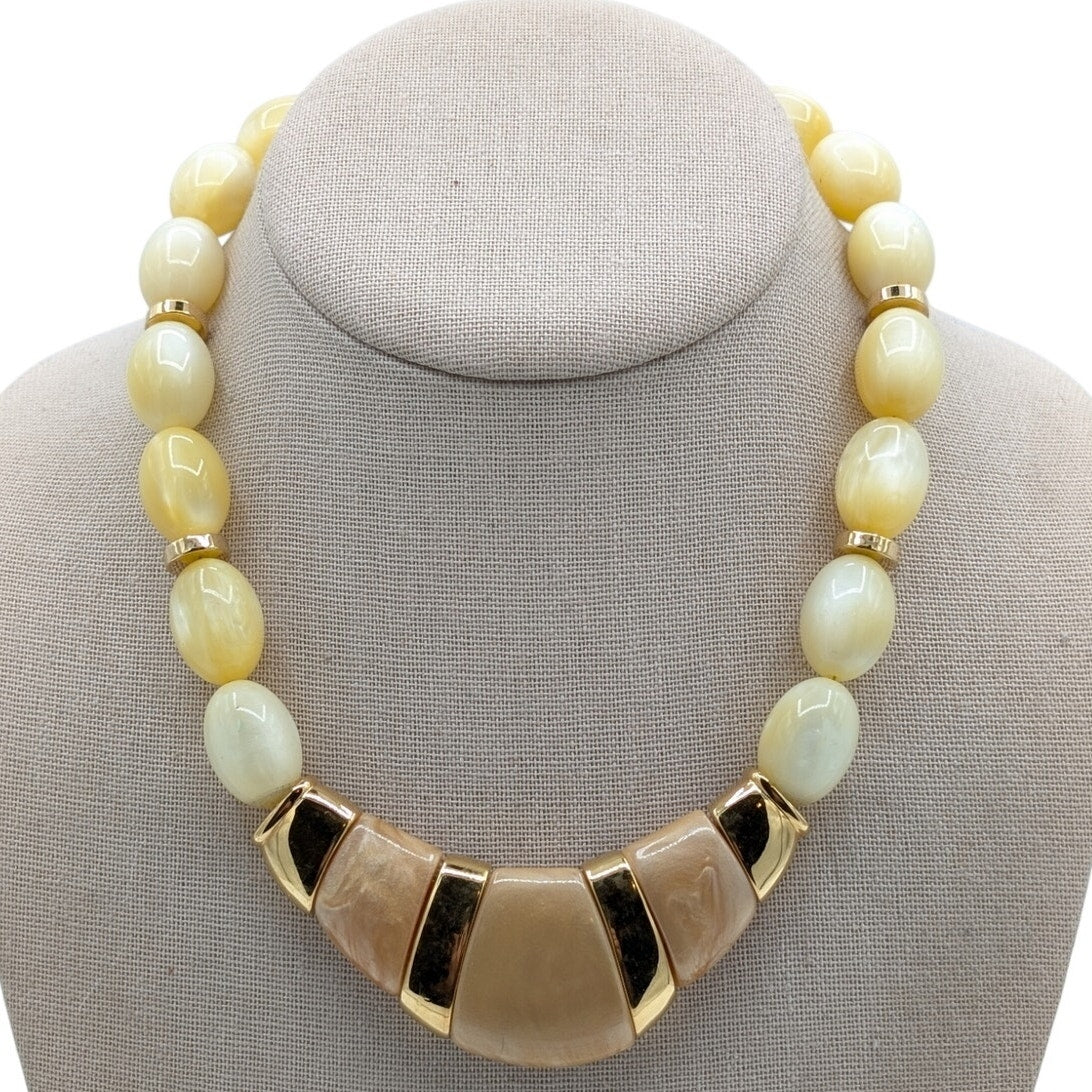 Vintage 70s/80s Signed Napier Pearl Blossoms Resin Bead 17" Necklace