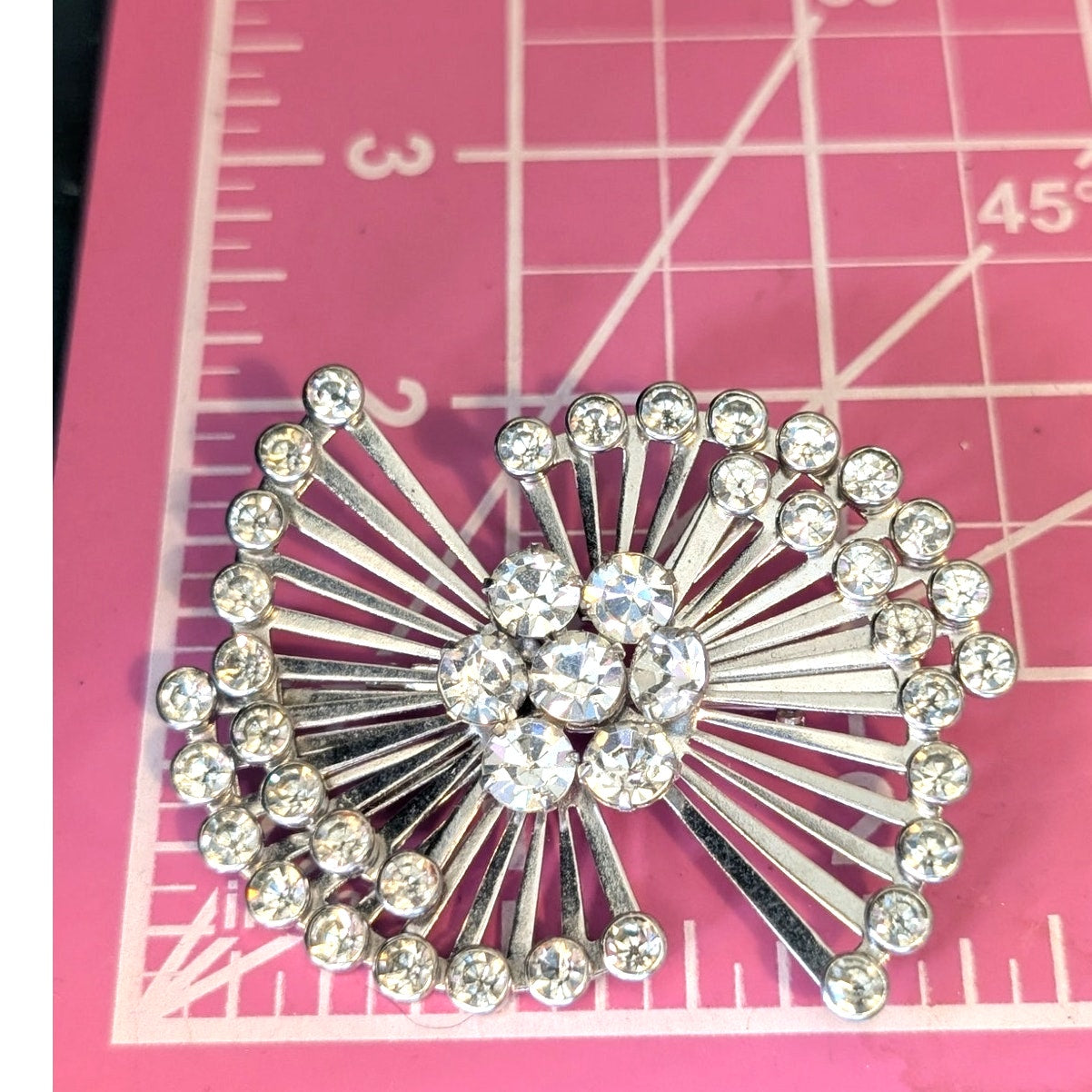 Vintage Retro Silver Tone Rhinestone Brooch