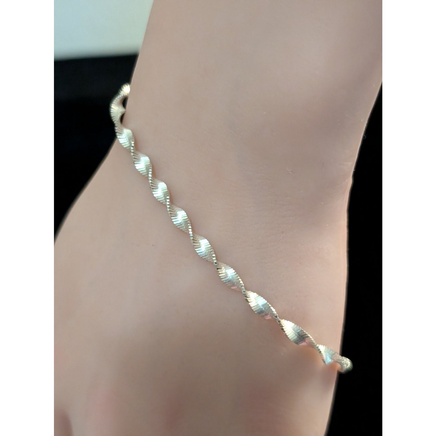 Vintage 925 Sterling Silver Twisted Herringbone Chain Bracelet
