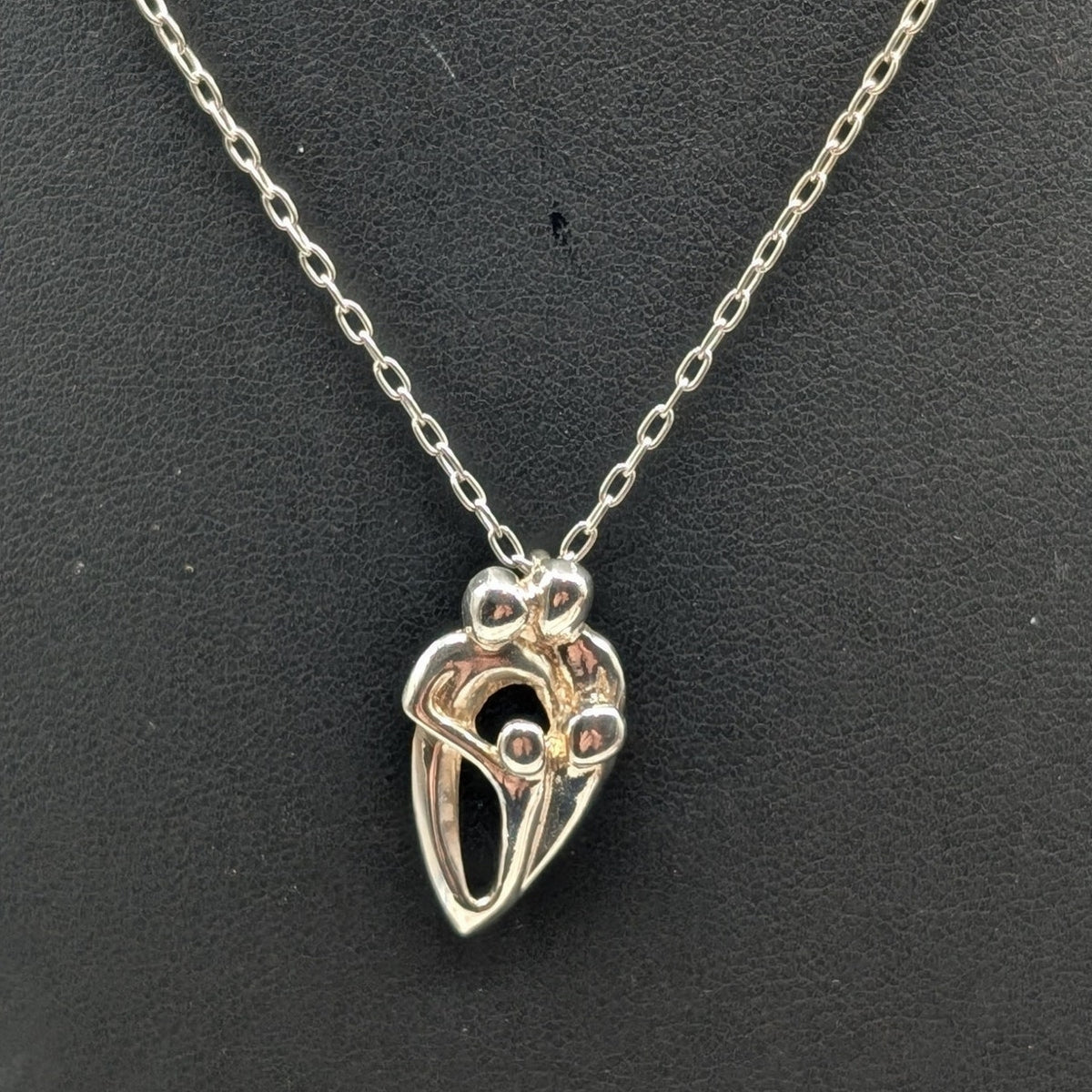 Vtg Carolyn Pollack 925 Sterling Silver Family of Four Love Pendant 18" Necklace