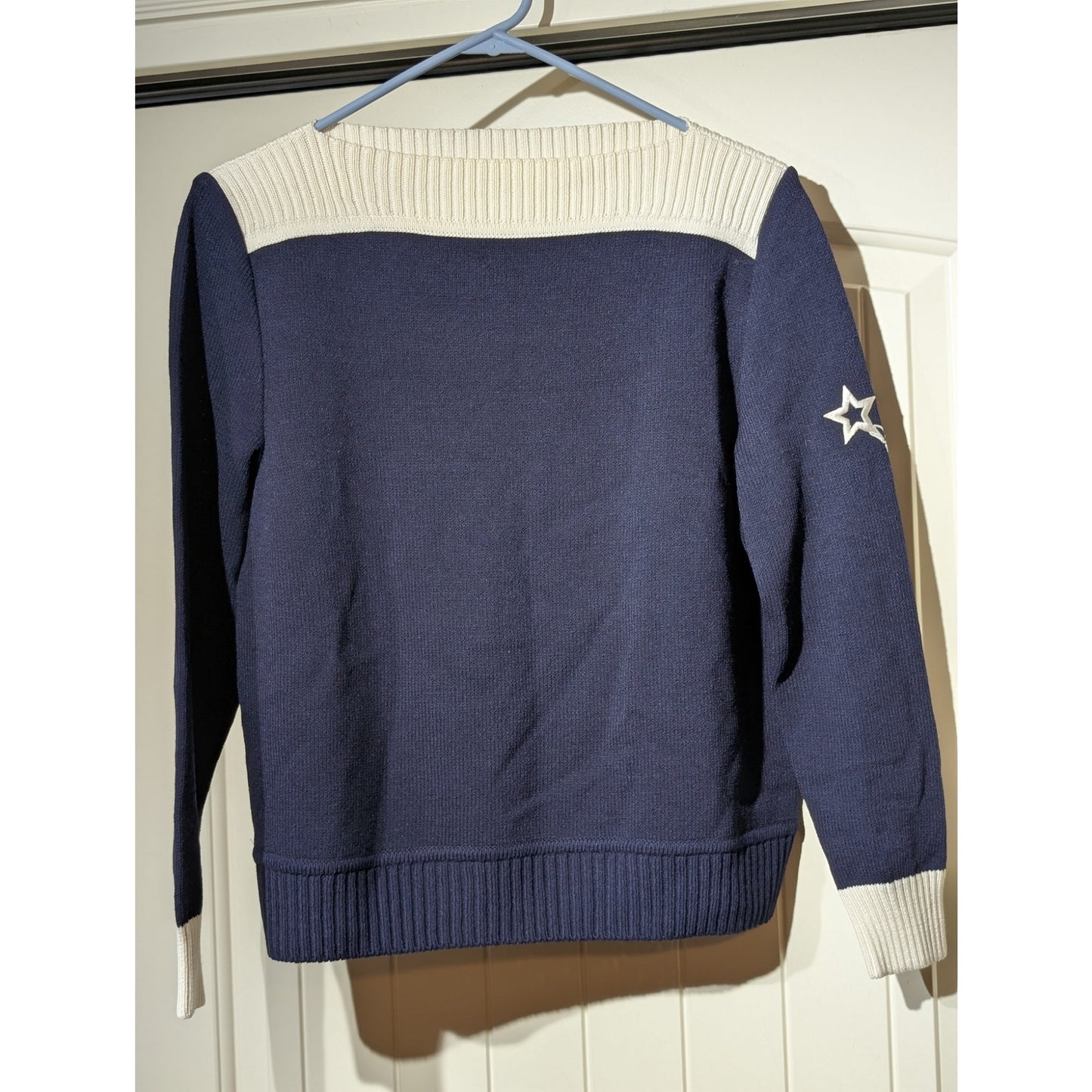 St. John Sportswear Logo By Marie Gray Navy Cream Star Logo Sleeve Sweater Sz S