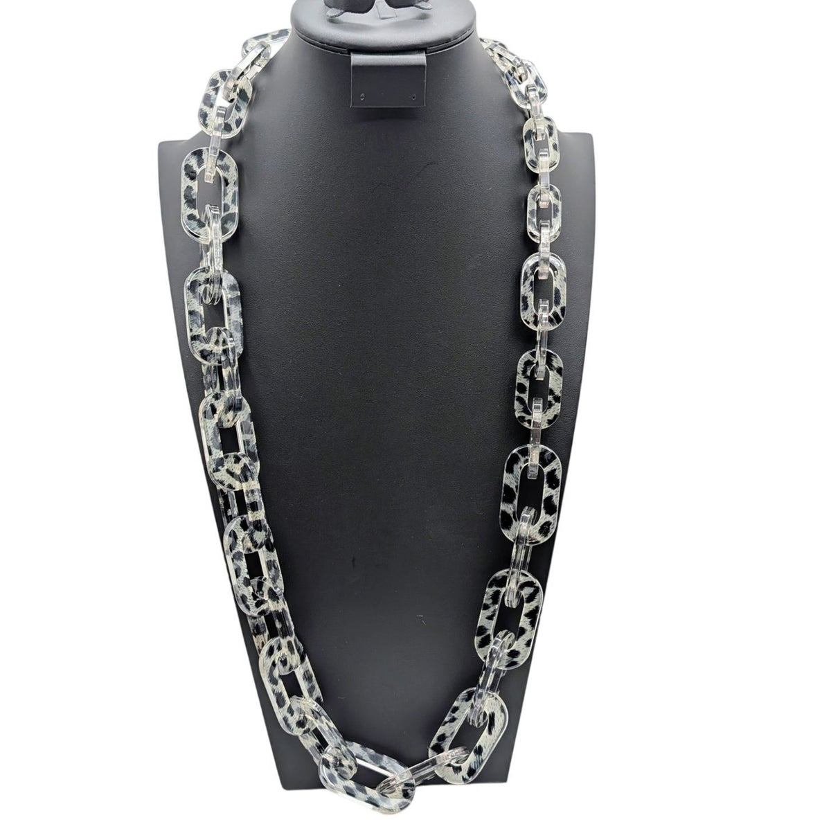 Zenzii Kelsey Gray Black Animal Print Chunky Resin Graduated Chain 36" Necklace
